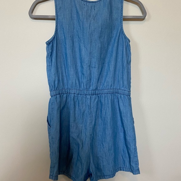 False Old Navy denim romper (CL) - Picture 2 of 3